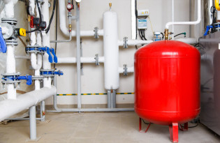 Support mural Varem pour vases d'expansion de 5 à 40 litres