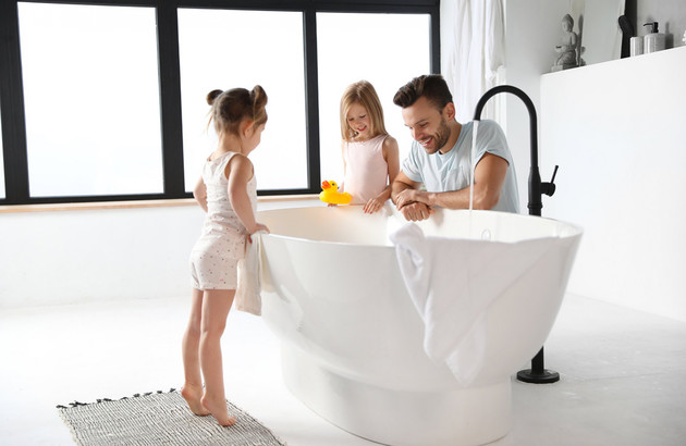 Salle de Bain Familiale : Douche ou Baignoire ?