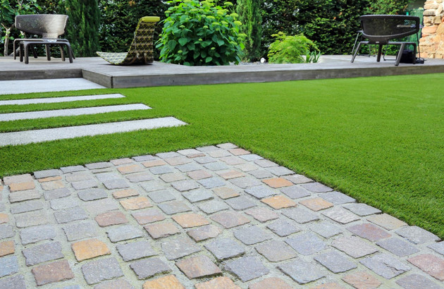 Terrasse en pierres naturelles