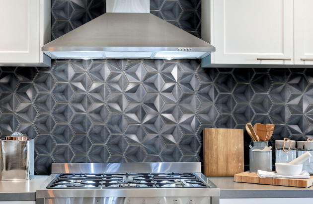 Carrelage hexagonal Chroma de Settecento pour une cuisine blanche