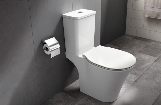 WC Ideal Standard avec réservoir économie d'eau