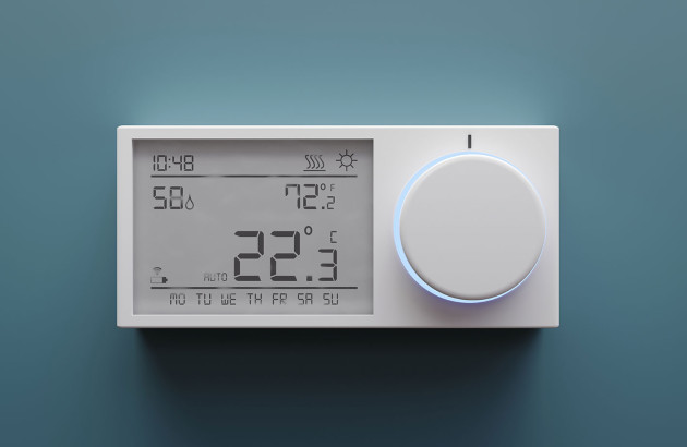 Thermostat électronique pour radiateur à inertie