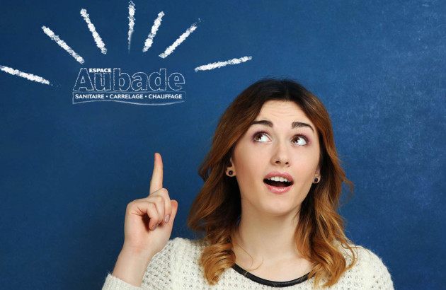 Femme satisfaite des conseils et astuces Espace Aubade