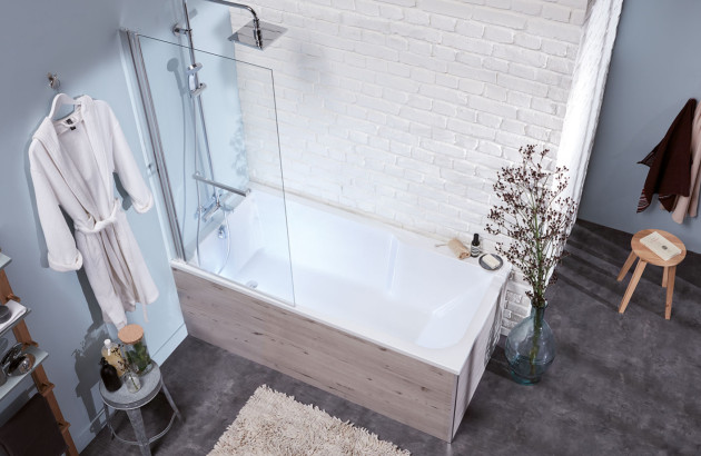 La baignoire bains douche l'astuce gain de place