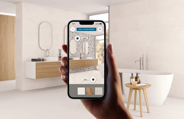 Application mobile de configuration de carrelage sur mesure dans une salle de bains moderne