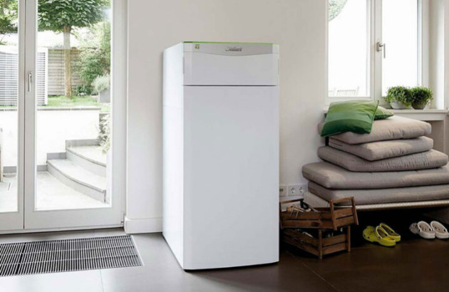 Unité intérieure de pompe à chaleur installée dans un hall