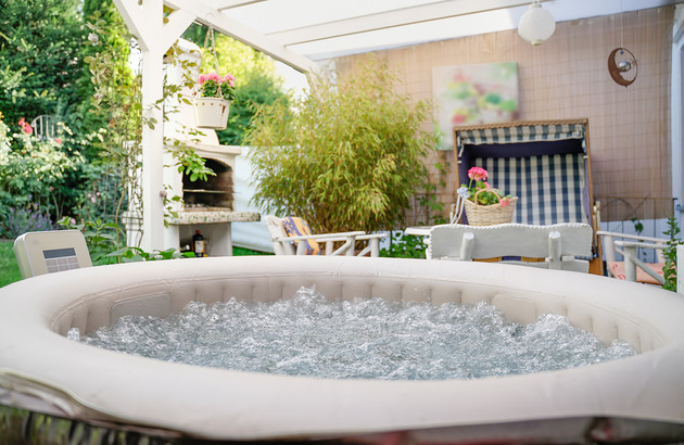 Quelle est la différence entre un spa et un jacuzzi ? – Blog BUT