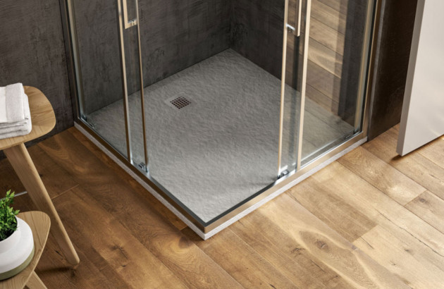 Receveur de douche avec faible hauteur d'accès