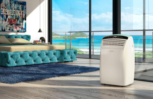 chambre moderne vue sur mer avec climatiseur blanc mobile