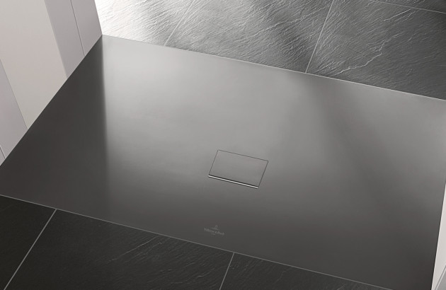 Douche sans seuil sans ressaut noire