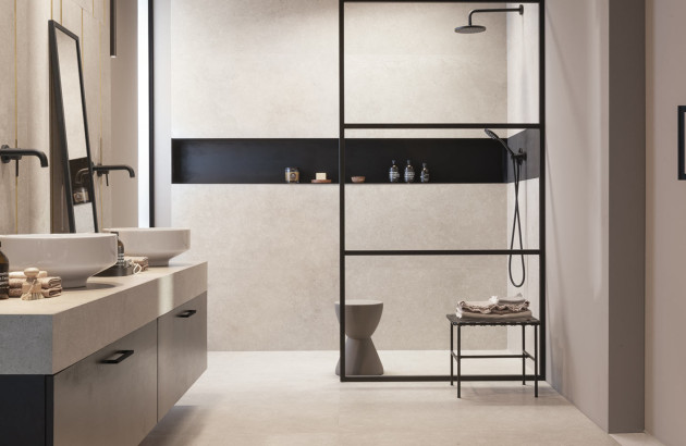 Salle de bains moderne avec bonne finition