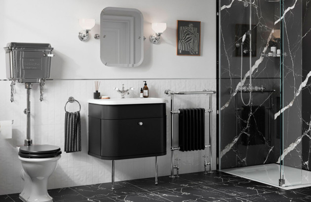 Salle de bains rétro avec ambiance noir et blanc