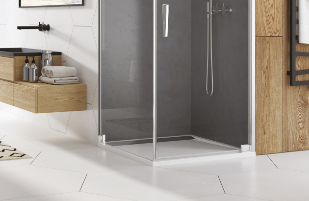 Cabine de douche carrée associée à un receveur extra-plat