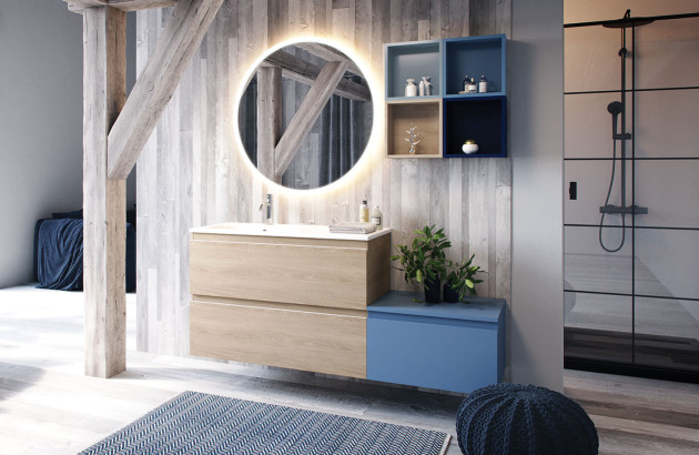 Miroir rond LED dans une salle de bain