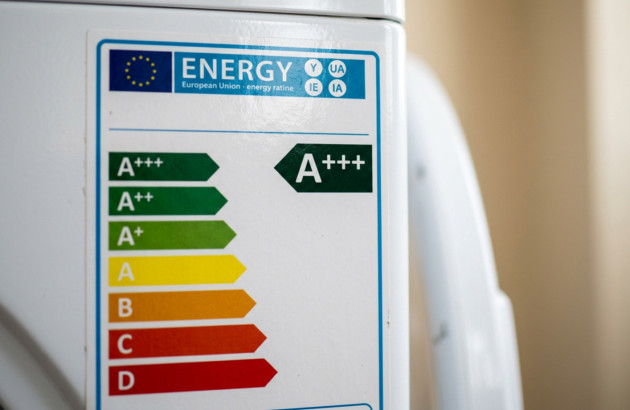 Étiquette énergétique européenne affichant la classe A+++ d’un climatiseur performant.