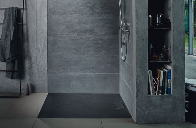 Douche italienne gris anthracite installée par un pro