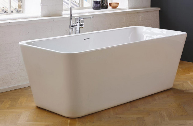 Baignoire îlot sur parquet Tonic de Ideal Standard