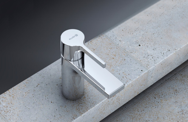 Robinet en inox moderne et design
