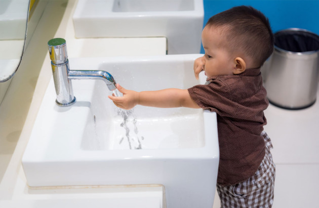 Robinet tactile adapté aux enfants