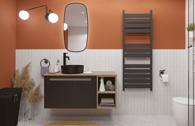 Petite salle de bains blanche et orange avec éléments modernes