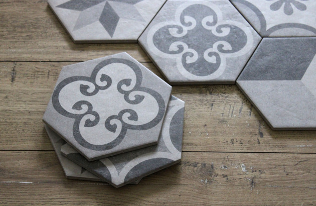 Carreaux de carrelage hexagonaux à motifs