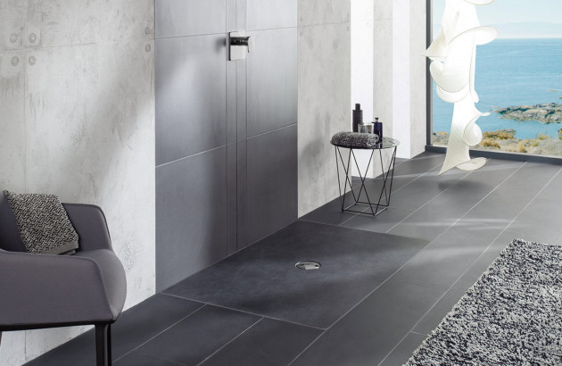 Douche italienne ou receveur extra-plat en pierre quartz ? Comparaison