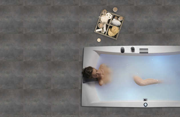 La baignoire de luxe et ses accessoires
