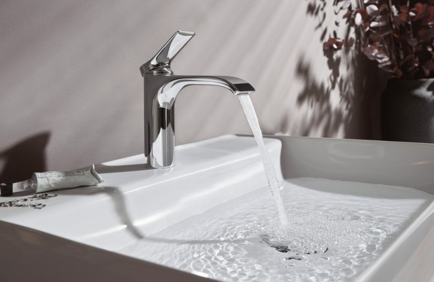 Robinet mitigeur lave mains design pour lavabo eau froide et chaude