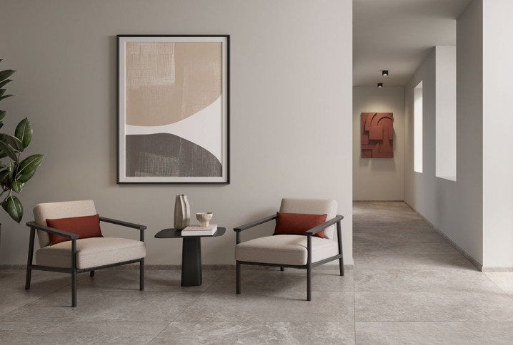 carrelage utilisé dans un couloir