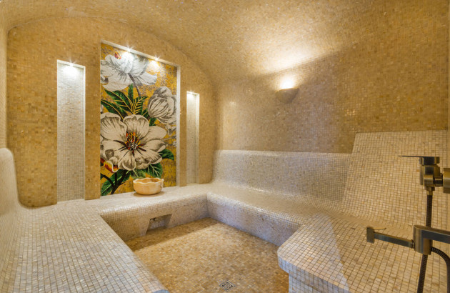 Hammam traditionnel clair