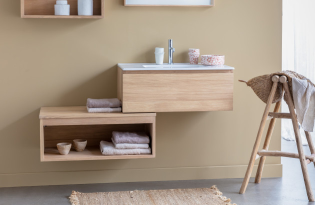 meuble de salle de bains compact en bois