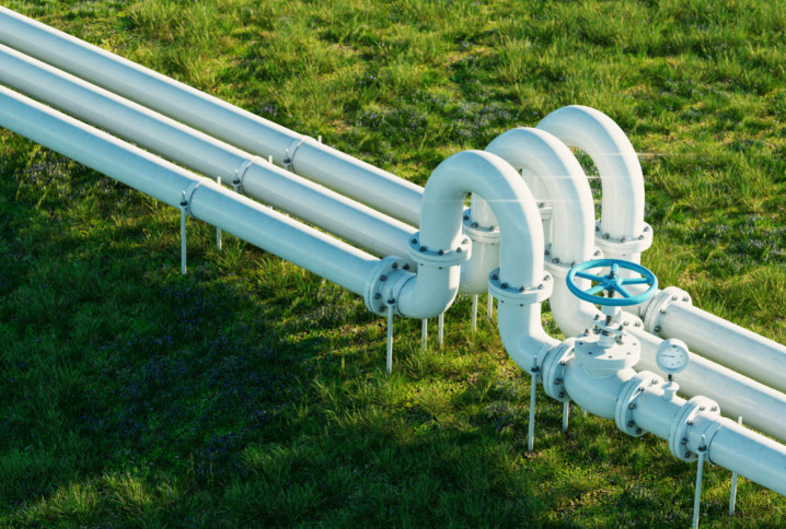 Pipeline qui passe dans un champ