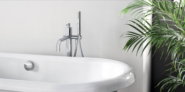 Combiné de douche à poser sur gorge de baignoire