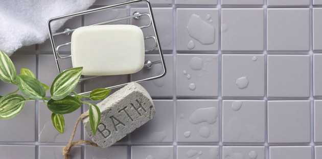 test de la goutte d'eau pour savoir si le carrelage est poreux