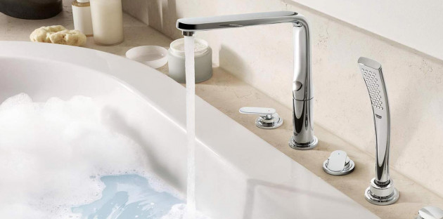Robinet mélangeur ou mitigeur, lequel sera le plus adapté à votre baignoire ?