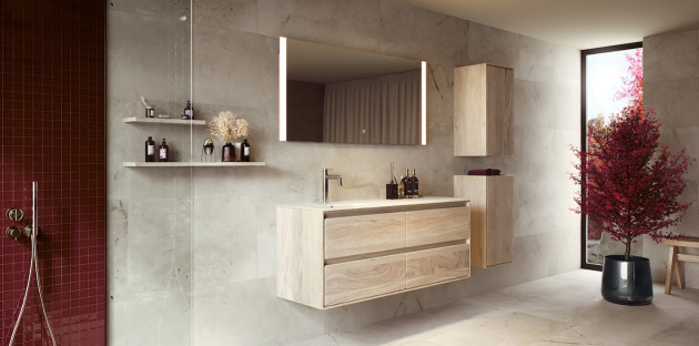Salle de bains avec un meuble en chêne et plateau en céramique