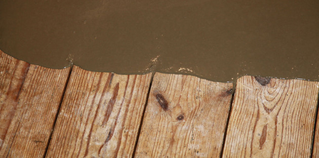 Pose de ragréage sur un plancher en bois