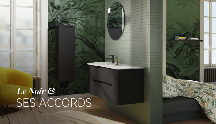 Visuel d'une salle de bains dans les tons noirs et verts avec un meuble finition Noir mat Aubade Création Eloge de Decotec