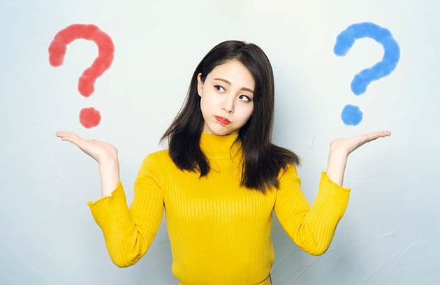femme qui se pose des questions