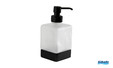 Distributeur de savon à poser noir mat et verre satiné de la gamme Cubo par Inda