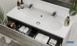 Meuble vasque Elyps avec une grande cuve en SMO et 2 trous de robinetterie proposé par la marque Ambiance Bain