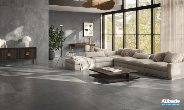 Collection Reaction par Century en coloris Electron