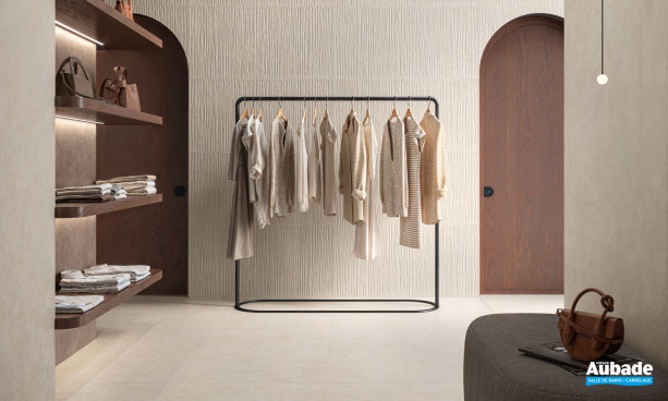 Collection Cement Vibes par Ceramiche Piemme en coloris Calce Resin et décor Handmade Calcin