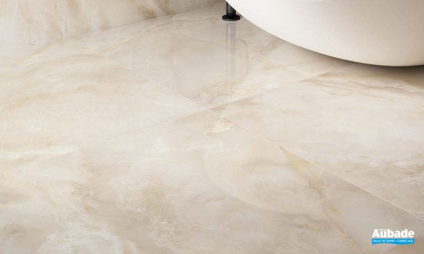 Collection Majestic Onyx par Ceramiche Piemme en coloris Crystal Beige