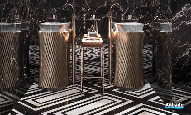 Collection Golden Pure par Cerdisa en coloris Saint Laurent et en décor Black Luxury