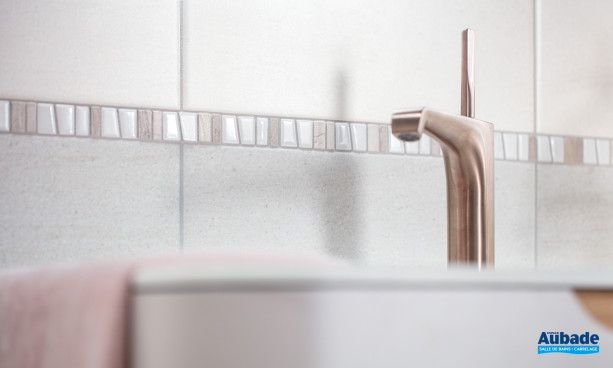 Collection Garda par Lasselsberger en coloris Grey et Light Grey