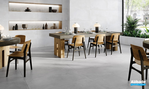 Collection Chrome par Metropol en coloris Blanco et sol Gris