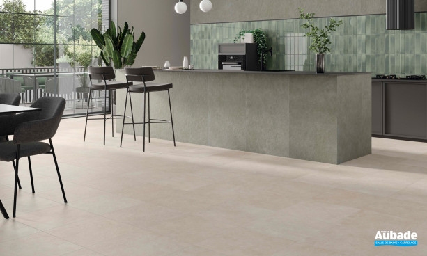 Collection Pursue par STN Ceramica en coloris Greige et décor Green