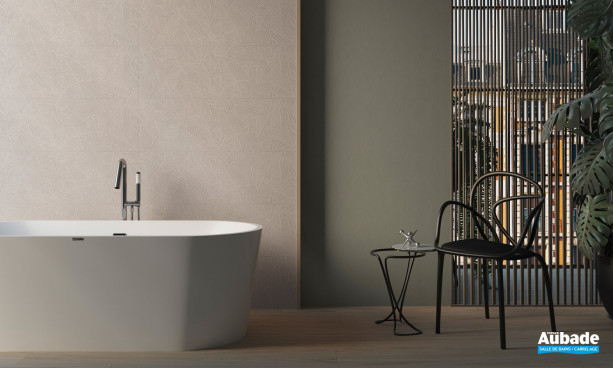 Collection Chromatic par Tau Ceramica en coloris Salvia et décor RLV Ficus Talco