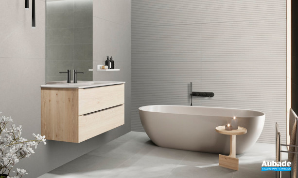 Collection Route par Tau Ceramica en coloris White et décor Rogers White